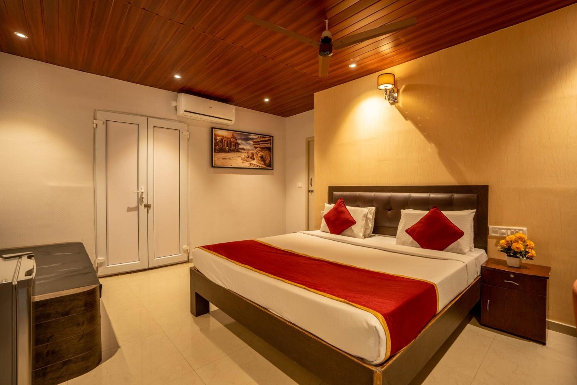 Seasons Suites Koramangala Bangalore Esterno foto