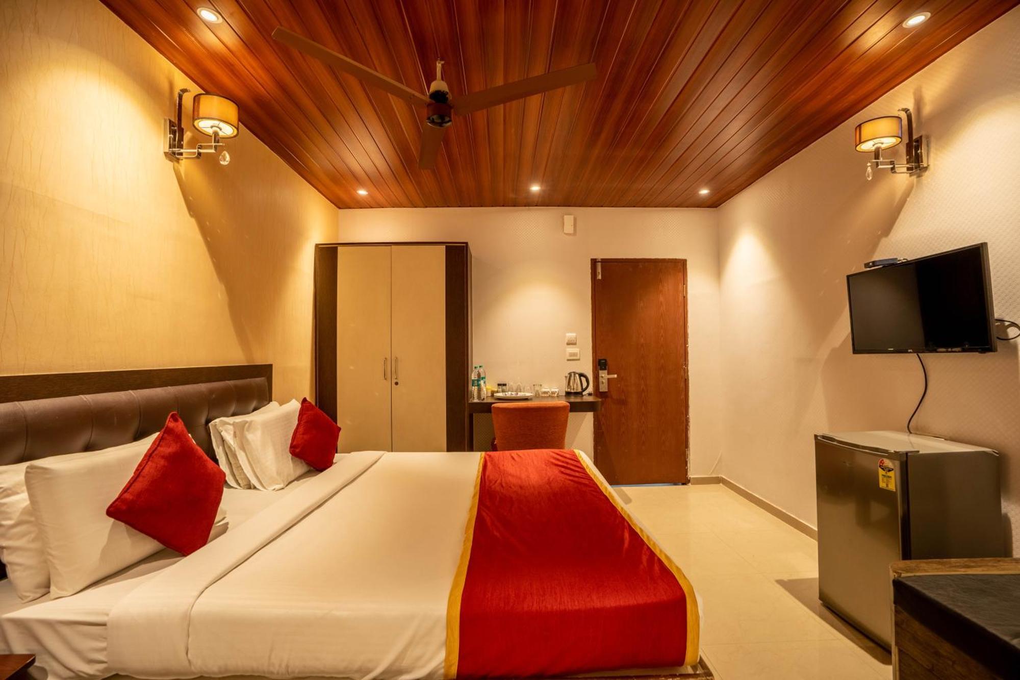 Seasons Suites Koramangala Bangalore Esterno foto