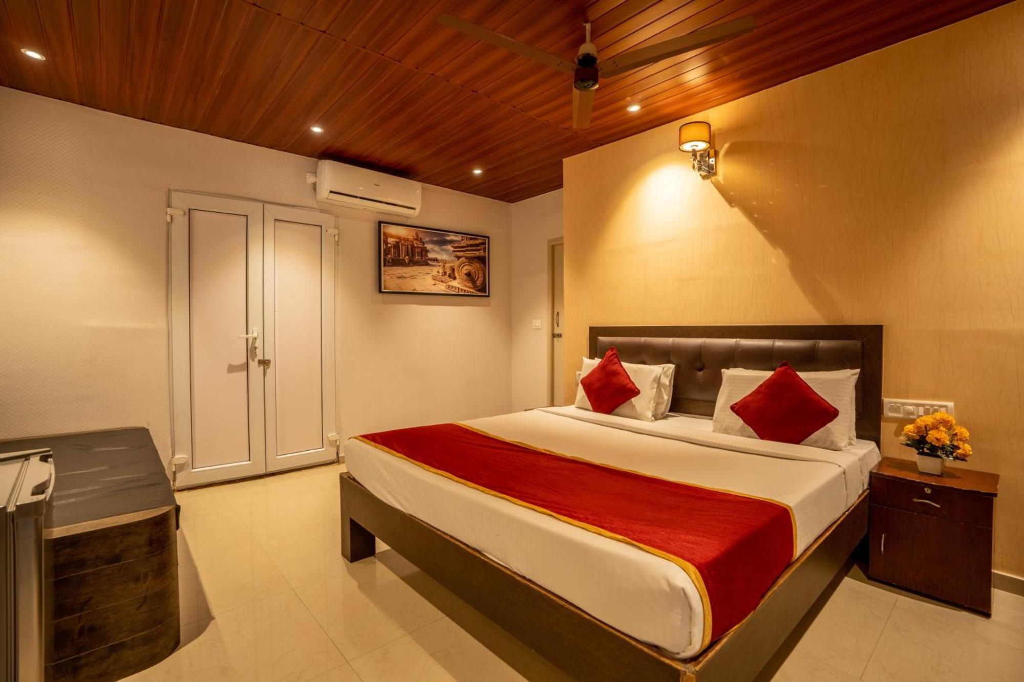 Seasons Suites Koramangala Bangalore Esterno foto